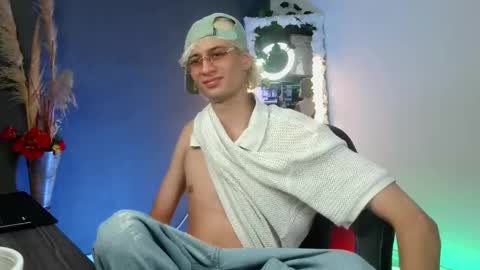 Snapshot of mattias_dantee chatting on September 19, 2025, 4:36 am mattias online show from September 19, 2025, 4:36 am