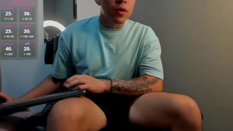 mattiwsmorris_ online show from April 9, 2026, 6:13 am