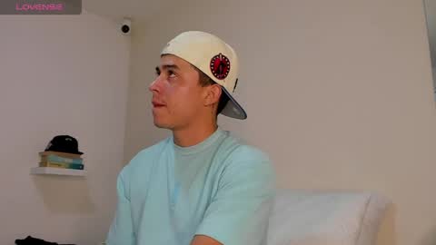Snapshot of mattiwsmorris_ chatting on April 19, 2026, 1:27 am mattiwsmorris_ online show from April 19, 2026, 1:27 am
