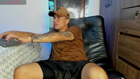 Snapshot of mattiwsmorris_ chatting on May 23, 2026, 12:49 am mattiwsmorris_ online show from May 23, 2026, 12:49 am