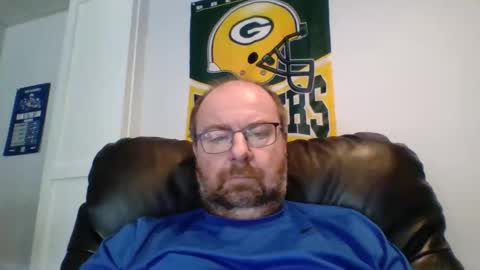 Snapshot of mattn4fun69 chatting on December 15, 2025, 2:43 pm mattn4fun69 online show from December 15, 2025, 2:43 pm