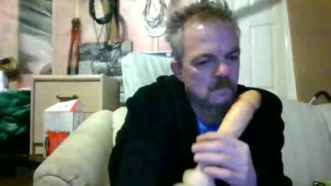 mattstanley424955 online show from February 18, 2026, 4:03 pm