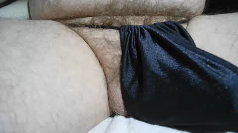 Snapshot of mattty13 chatting on November 5, 2025, 2:06 pm Hairy Bud online show from November 5, 2025, 2:06 pm