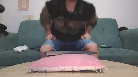 Snapshot of mattxfeet chatting on May 31, 2026, 3:26 am Matt online show from May 31, 2026, 3:26 am
