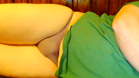 Snapshot of mattydatty247 chatting on April 4, 2026, 2:32 am mattydatty247 online show from April 4, 2026, 2:32 am