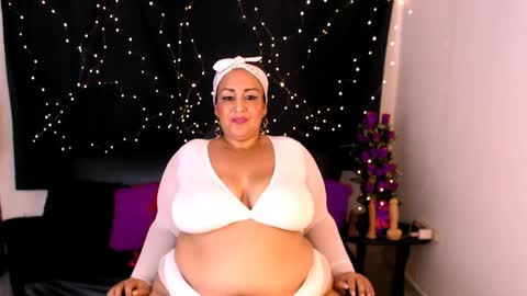 Daniella  online show from April 8, 2026, 4:01 am