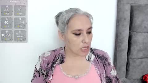 Snapshot of mature_gold chatting on September 11, 2025, 12:27 pm mature_gold online show from September 11, 2025, 12:27 pm