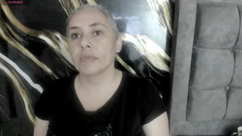 Snapshot of mature_gold chatting on October 17, 2025, 12:30 pm mature_gold online show from October 17, 2025, 12:30 pm