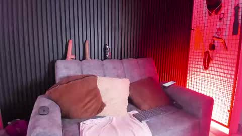  DEBORA  online show from June 19, 2026, 4:06 am