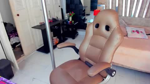 Sexy Hot Mature Sophy online show from May 19, 2026, 2:34 pm