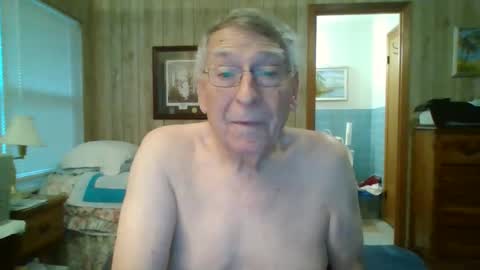 Snapshot of maturecouple1954 chatting on February 3, 2026, 1:16 pm SXECPL55 at G mail Dot Com online show from February 3, 2026, 1:16 pm