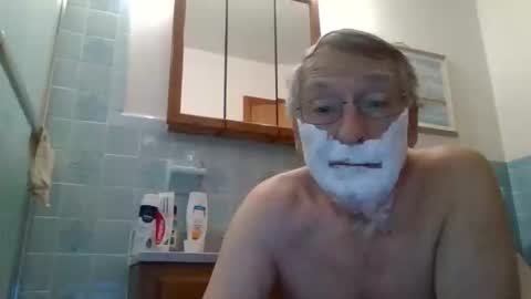 Snapshot of maturecouple1954 chatting on March 8, 2026, 4:33 pm SXECPL55 at G mail Dot Com online show from March 8, 2026, 4:33 pm