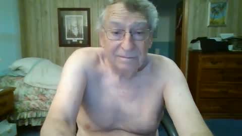 Snapshot of maturecouple1954 chatting on March 14, 2026, 12:10 pm SXECPL55 at G mail Dot Com online show from March 14, 2026, 12:10 pm