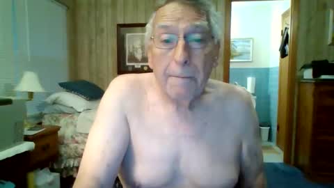 Snapshot of maturecouple1954 chatting on April 7, 2026, 11:43 am SXECPL55 at G mail Dot Com online show from April 7, 2026, 11:43 am