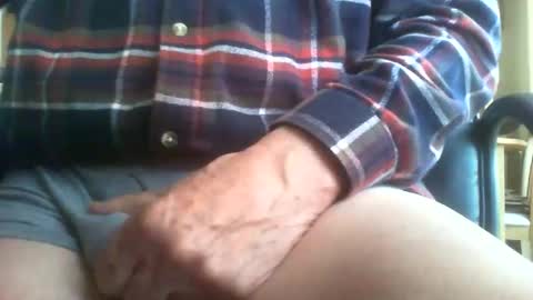 Snapshot of maturedaddi chatting on December 22, 2025, 10:23 am Maturedaddi online show from December 22, 2025, 10:23 am