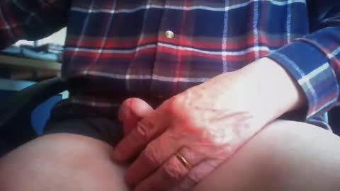 Snapshot of maturedaddi chatting on January 15, 2026, 10:31 am Maturedaddi online show from January 15, 2026, 10:31 am