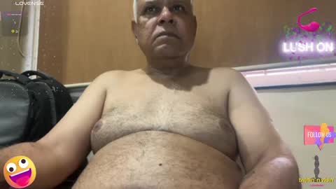 Snapshot of maturedman_44 chatting on September 28, 2025, 1:00 am DEV online show from September 28, 2025, 1:00 am