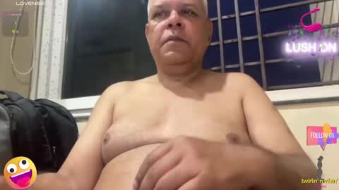 Snapshot of maturedman_44 chatting on October 28, 2025, 11:51 pm DEV online show from October 28, 2025, 11:51 pm