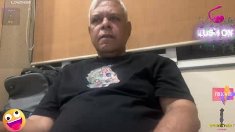 Snapshot of maturedman_44 chatting on November 16, 2025, 11:54 pm DEV online show from November 16, 2025, 11:54 pm