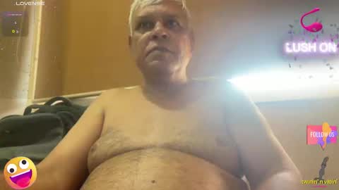 Snapshot of maturedman_44 chatting on November 22, 2025, 3:27 am DEV online show from November 22, 2025, 3:27 am