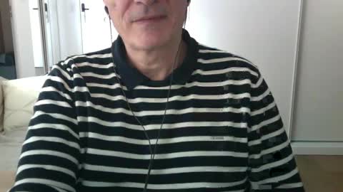 maturehotman online show from December 7, 2024, 1:18 pm