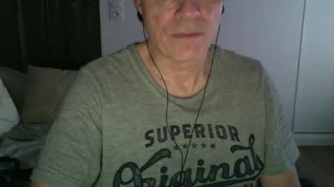 maturehotman online show from January 16, 2025, 7:52 pm