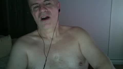 maturehotman online show from January 30, 2025, 7:59 pm