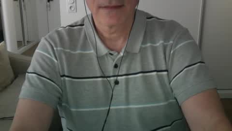 maturehotman online show from March 8, 2025, 2:30 pm