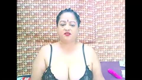Snapshot of matureindian654u chatting on May 21, 2026, 9:38 am matureindian654u online show from May 21, 2026, 9:38 am