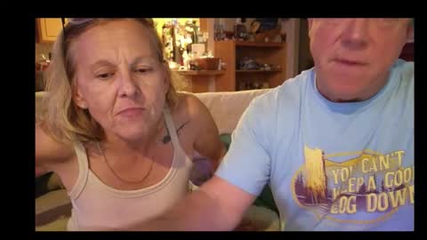 Snapshot of matureluvin chatting on December 20, 2025, 5:25 am JustUs online show from December 20, 2025, 5:25 am