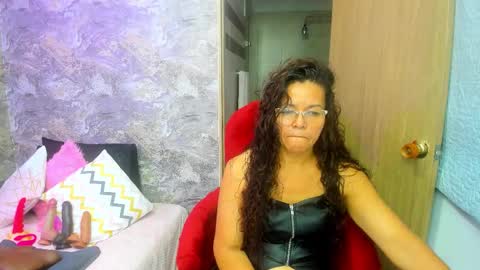 maturepure_ online show from February 15, 2026, 8:05 pm