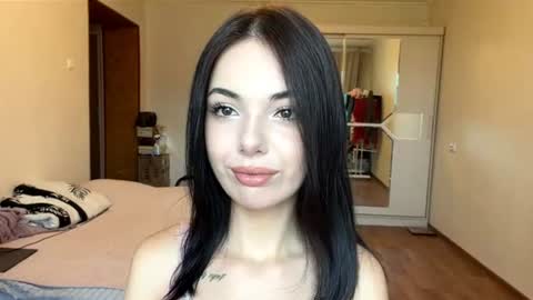 Lina online show from July 13, 2026, 4:15 am