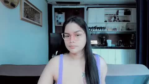 Snapshot of maui2612 chatting on July 12, 2026, 10:45 pm Maui 18 online show from July 12, 2026, 10:45 pm