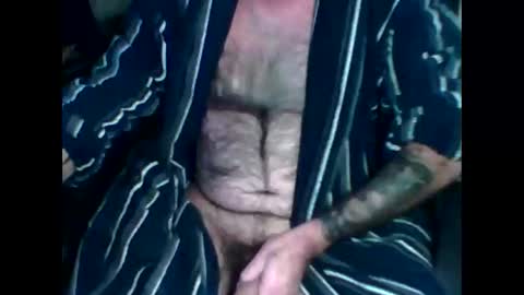 mauni1964 online show from December 18, 2024, 3:58 am