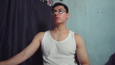 Snapshot of maurodirty chatting on March 26, 2026, 6:46 pm Mauro online show from March 26, 2026, 6:46 pm
