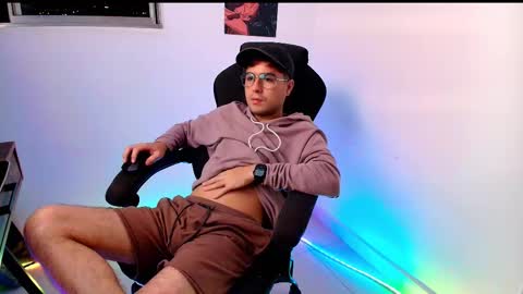 Snapshot of maverickdrift chatting on December 18, 2025, 7:14 am Maverick Drift online show from December 18, 2025, 7:14 am