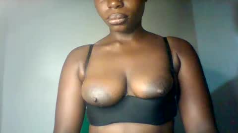 Maverlous pussy online show from February 8, 2026, 3:10 am