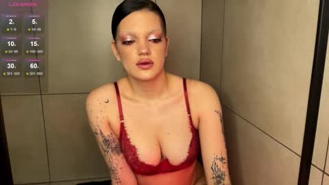 Mavis online show from February 5, 2026, 10:03 pm