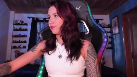 Hilary online show from January 15, 2025, 10:57 pm