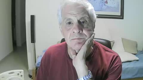 max_2017 online show from November 28, 2025, 3:20 am