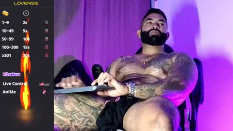 max__prada online show from September 13, 2025, 2:00 am