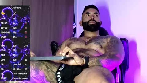 max__prada online show from September 21, 2025, 2:46 am