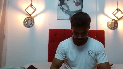 Max  Ashley online show from February 9, 2025, 6:47 pm