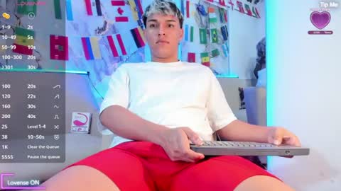 max_dixon7 online show from July 23, 2026, 3:48 am
