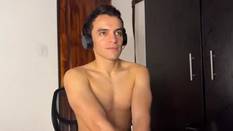 Max Lancaster online show from December 26, 2024, 12:14 am