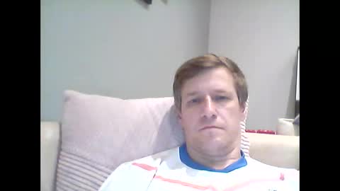max_long90 online show from October 29, 2025, 9:05 pm