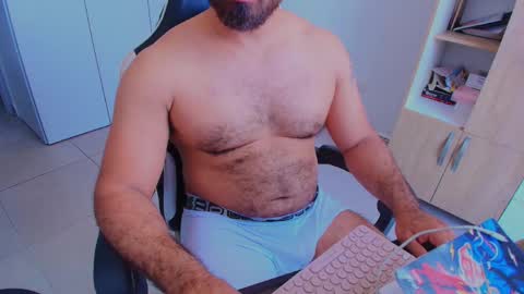 max_love25 online show from March 12, 2026, 8:15 pm