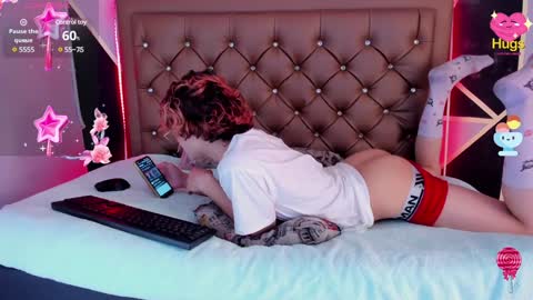 Snapshot of max_lover1 chatting on January 24, 2025, 4:17 pm Max lover1 online show from January 24, 2025, 4:17 pm