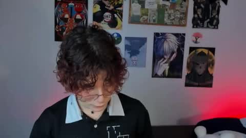 Snapshot of max_lover1 chatting on October 24, 2025, 1:24 am Max lover1 online show from October 24, 2025, 1:24 am