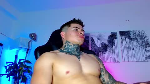 Snapshot of max_mayer chatting on January 11, 2025, 6:12 pm Maximo Mayer online show from January 11, 2025, 6:12 pm